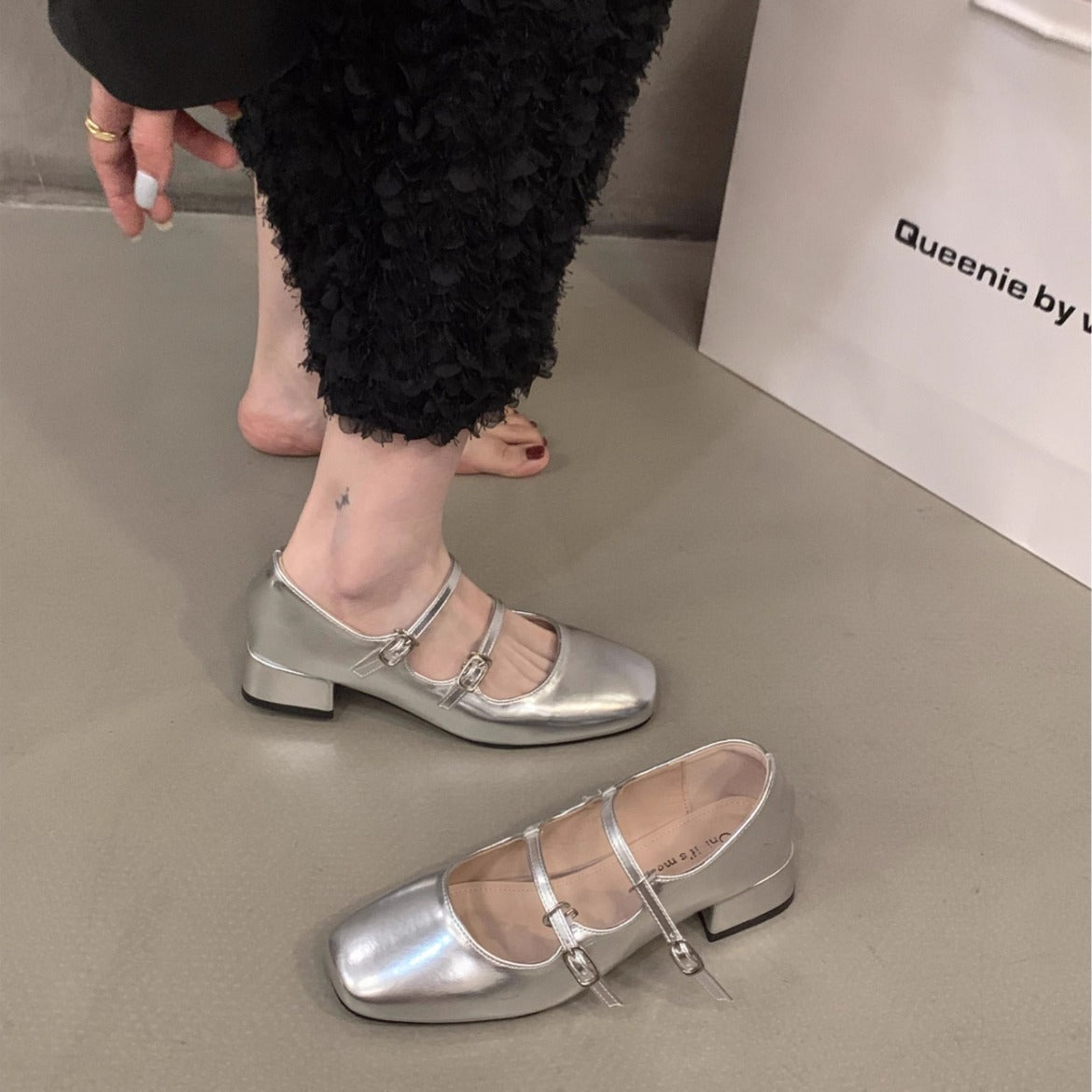 Elegante sko i PU med firkantet hæl og firkantet tå