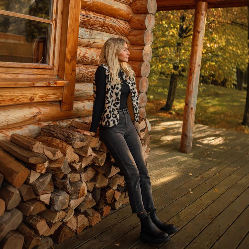 Geometrisk mønstret vest i sort