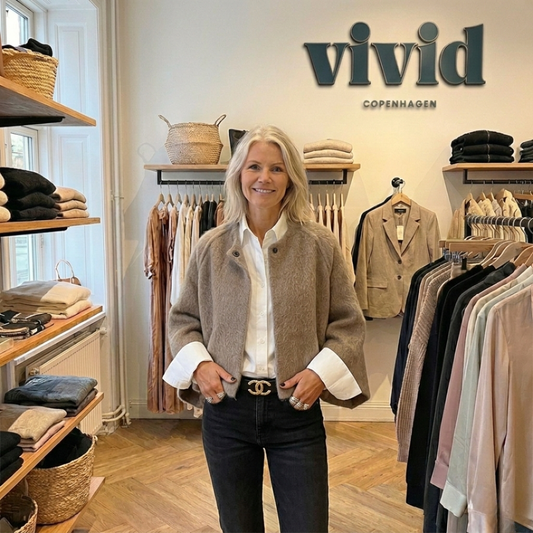 Elegant kort jakke i kashmir-look